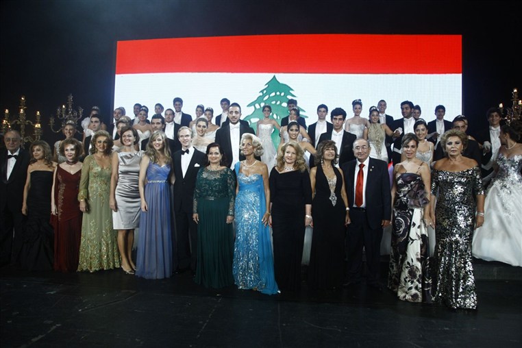 Bal des Debutantes 2012 